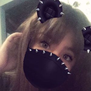 Meet your Posher, Natalia